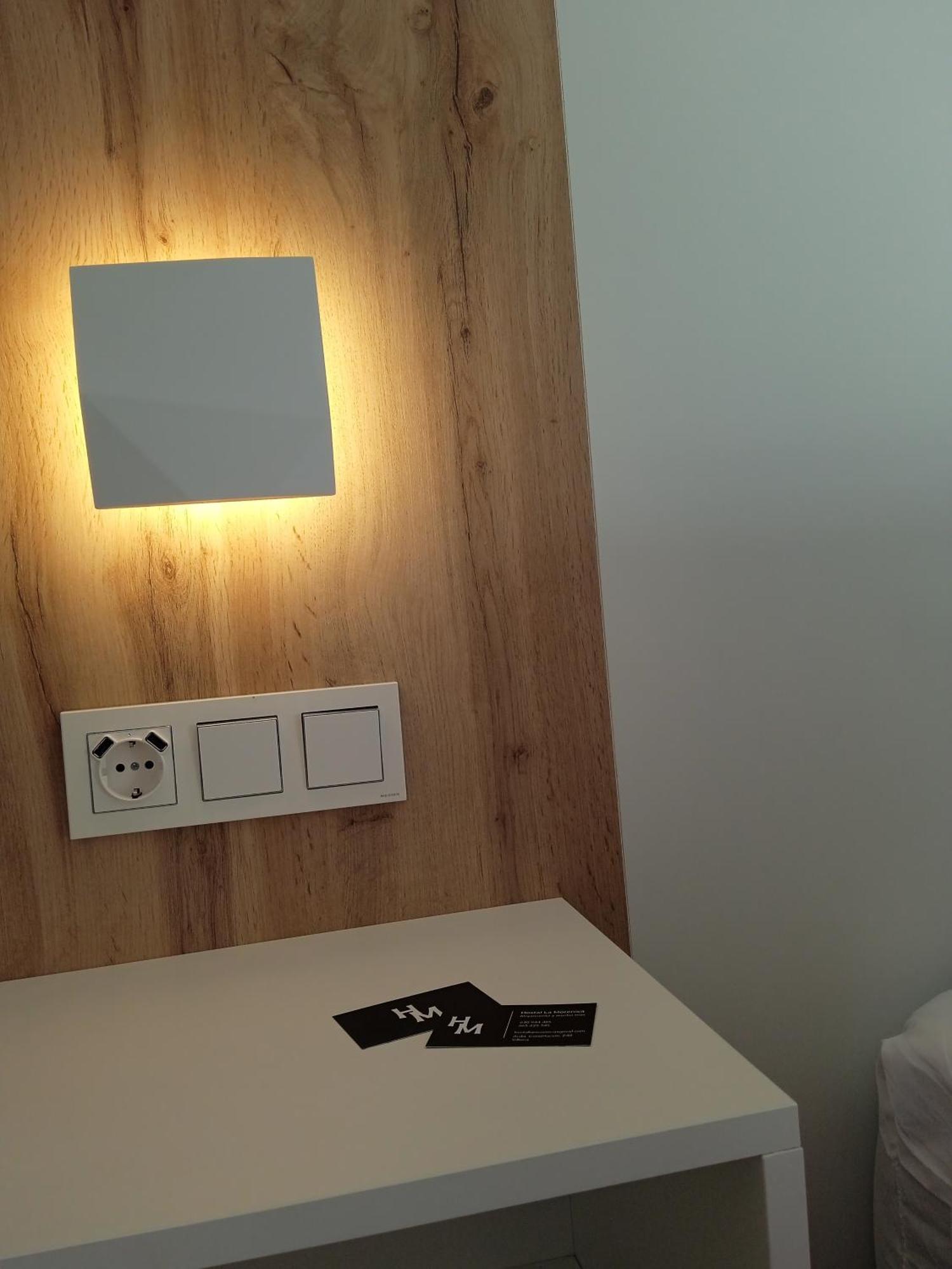 Hostal La Morenica ビリェーナ エクステリア 写真